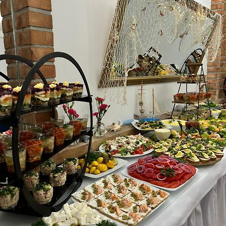 Pensjonat Stach Ustka Esterno foto