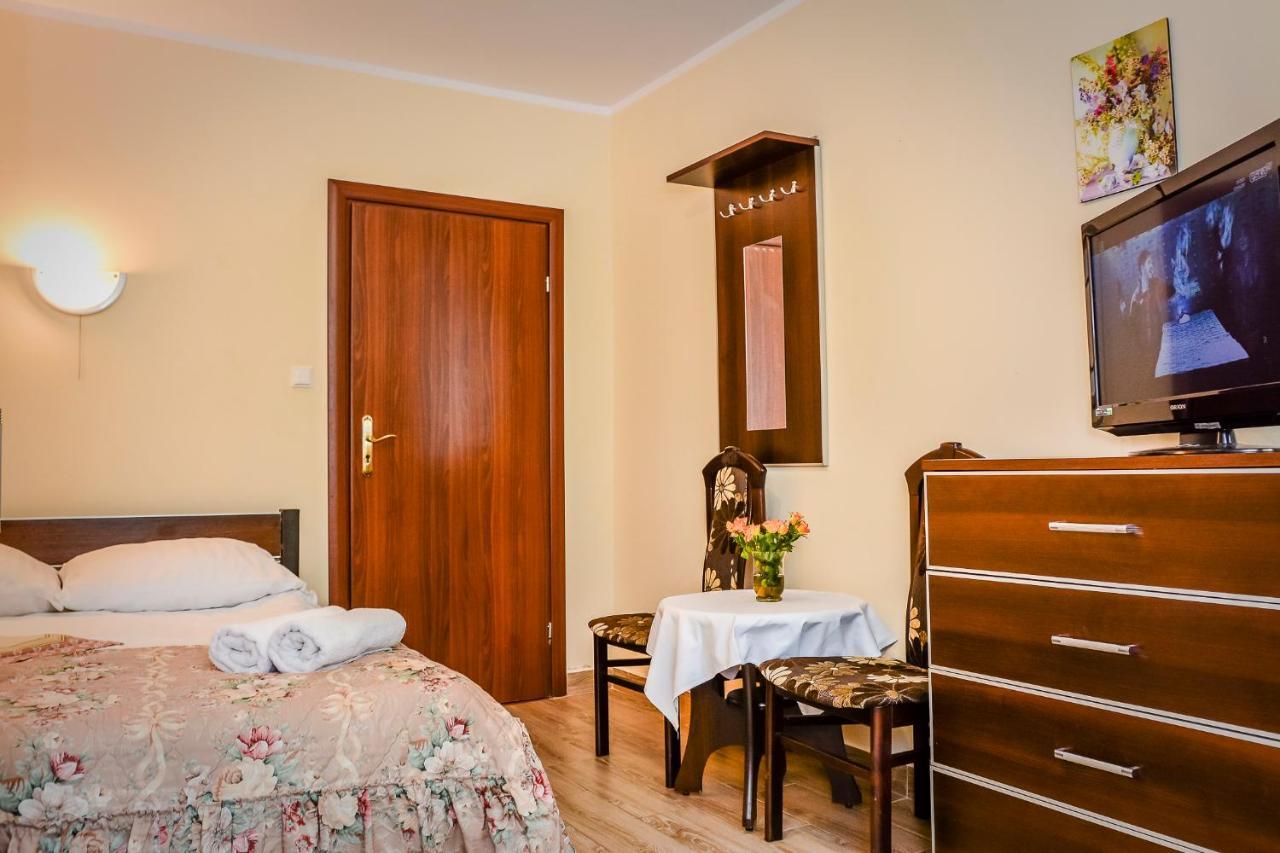 Pensjonat Stach Ustka Esterno foto